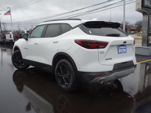 new 2025 Chevrolet Blazer car, priced at $44,020