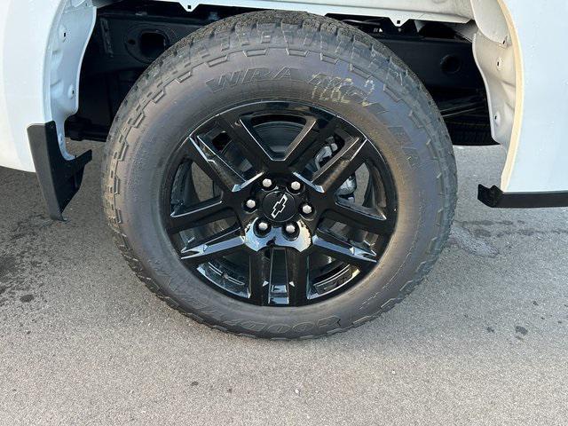 new 2026 Chevrolet Silverado 1500 car, priced at $42,432