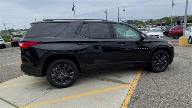 used 2021 Chevrolet Traverse car, priced at $32,345