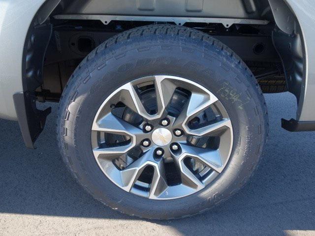 new 2025 Chevrolet Silverado 1500 car, priced at $43,060