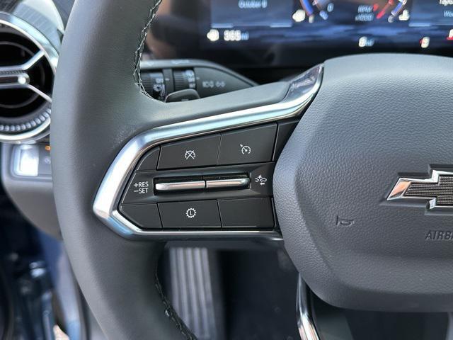 new 2026 Chevrolet Equinox car, priced at $30,583
