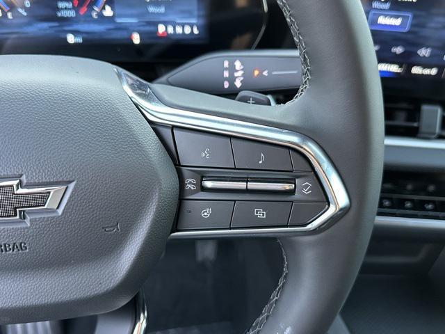 new 2026 Chevrolet Equinox car, priced at $30,583