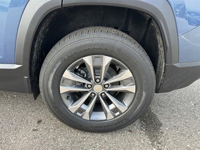 new 2026 Chevrolet Equinox car, priced at $29,679