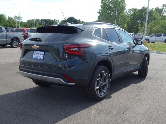 new 2025 Chevrolet Trax car, priced at $24,485