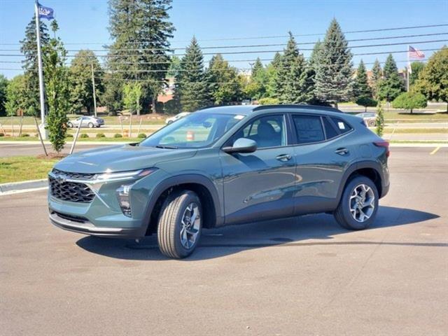 new 2025 Chevrolet Trax car, priced at $23,463