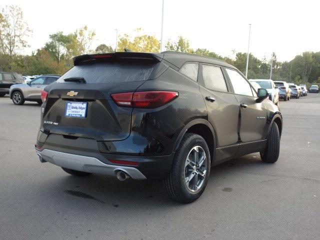 new 2025 Chevrolet Blazer car, priced at $40,910