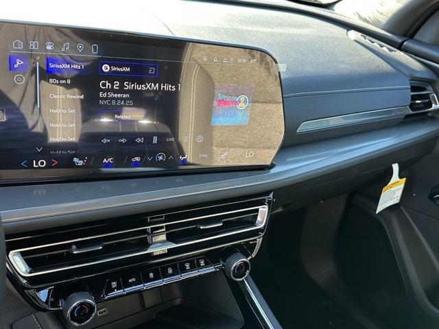 new 2026 Chevrolet Traverse car, priced at $40,837