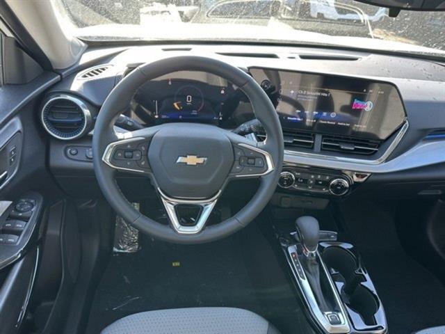 new 2025 Chevrolet Trax car, priced at $23,222