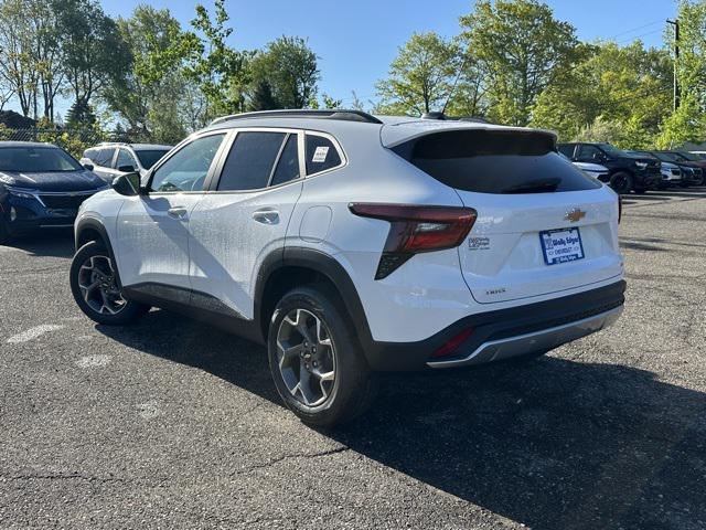 new 2025 Chevrolet Trax car, priced at $23,222