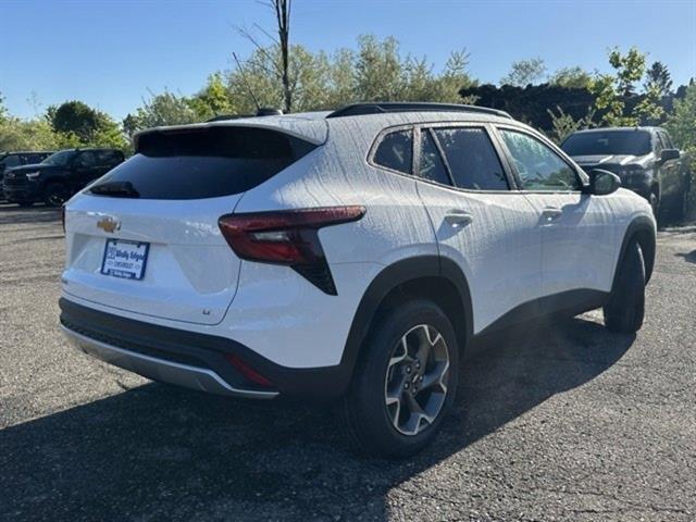 new 2025 Chevrolet Trax car, priced at $23,222