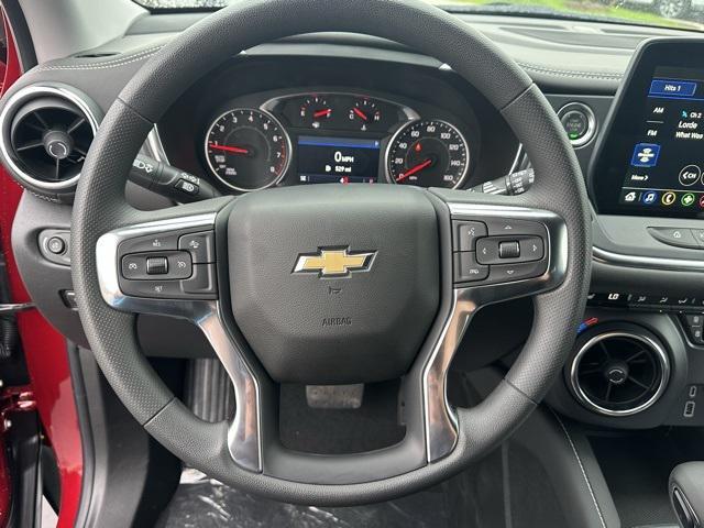 new 2025 Chevrolet Blazer car, priced at $35,804