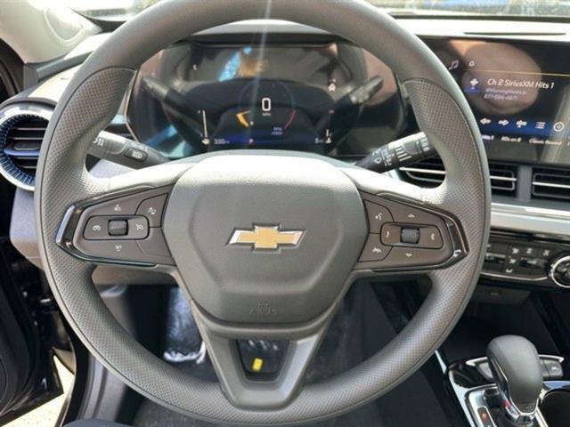 new 2025 Chevrolet Trax car, priced at $22,702