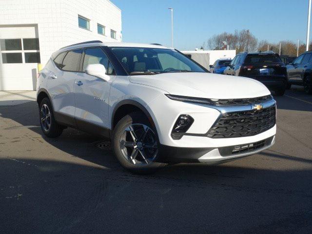 new 2025 Chevrolet Blazer car, priced at $40,910