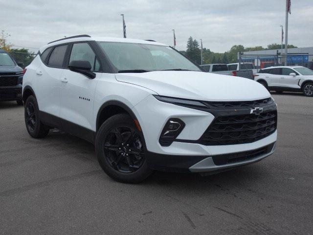 new 2025 Chevrolet Blazer car, priced at $41,555