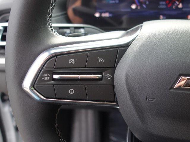 new 2025 Chevrolet Traverse car, priced at $40,566