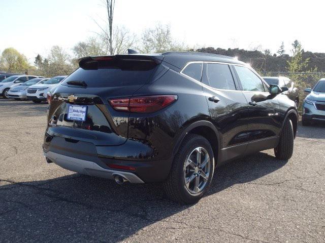 new 2025 Chevrolet Blazer car, priced at $34,972