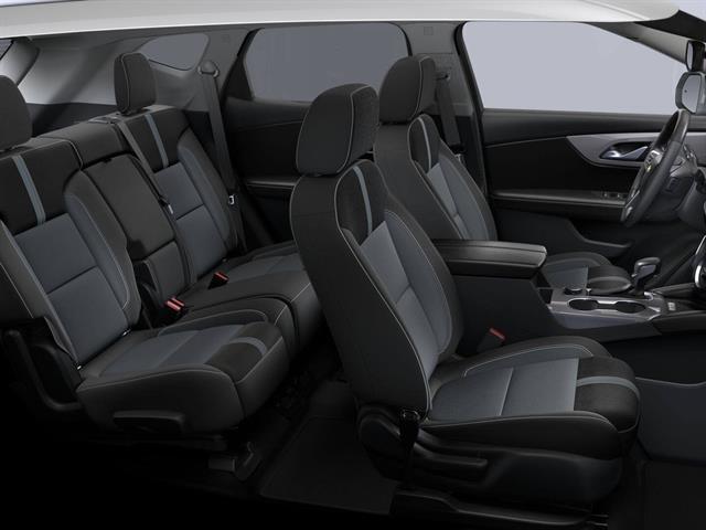 new 2025 Chevrolet Blazer car, priced at $35,004