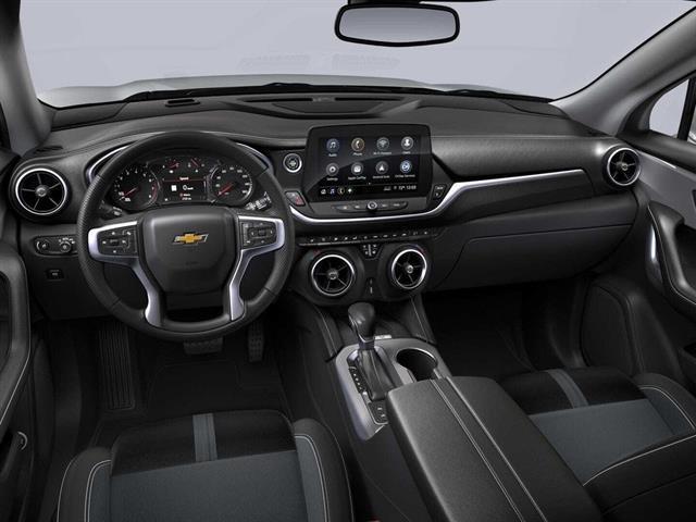 new 2025 Chevrolet Blazer car, priced at $35,004