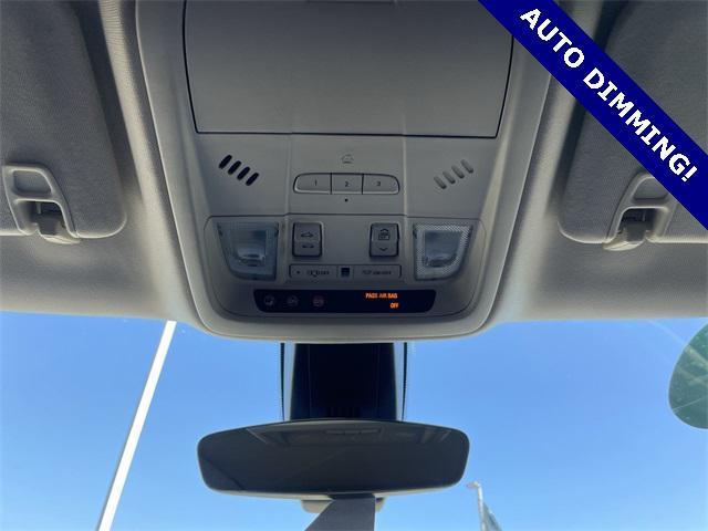used 2019 Cadillac XT5 car, priced at $17,985