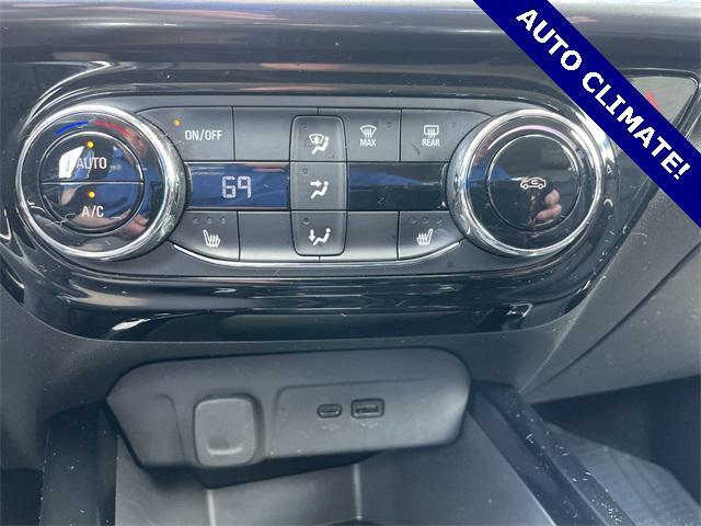 used 2024 Chevrolet Trax car, priced at $22,994