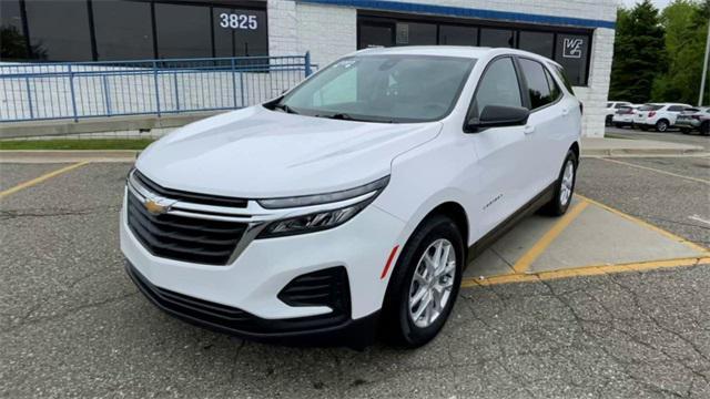 used 2023 Chevrolet Equinox car, priced at $21,550