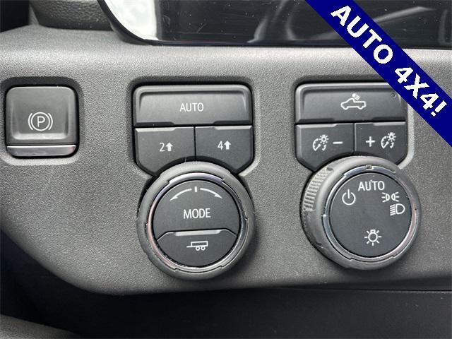 used 2022 Chevrolet Silverado 1500 car, priced at $33,637