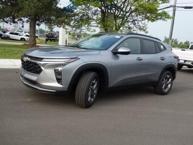 new 2025 Chevrolet Trax car, priced at $22,722