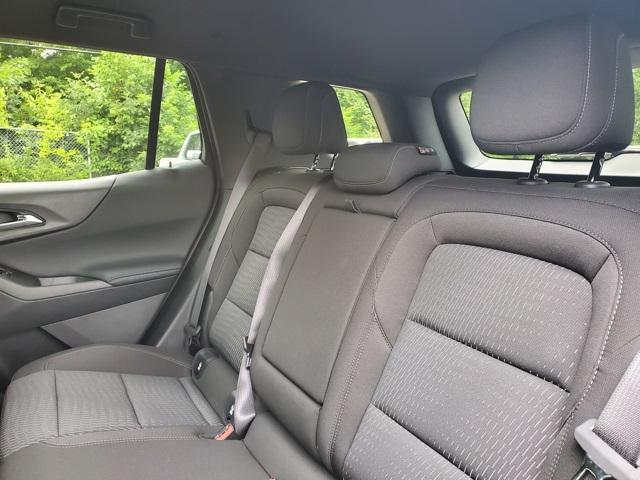 new 2026 Chevrolet Equinox car, priced at $30,133