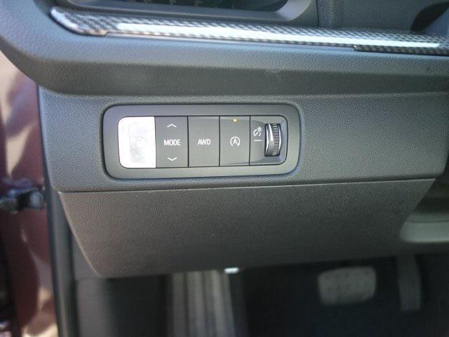 new 2025 Chevrolet Traverse car, priced at $53,709