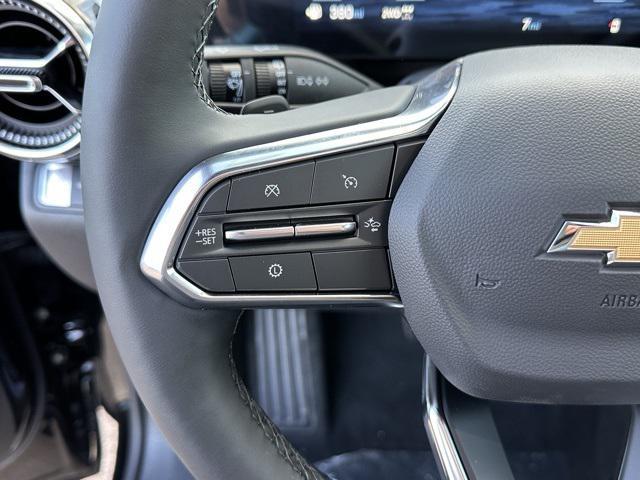 new 2026 Chevrolet Equinox car, priced at $32,939