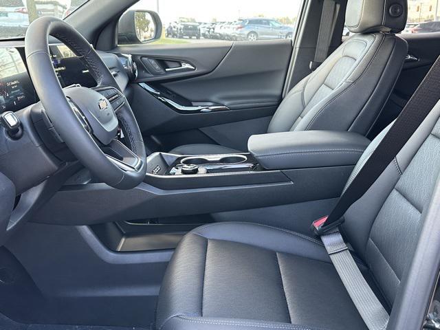 new 2026 Chevrolet Equinox car, priced at $32,939