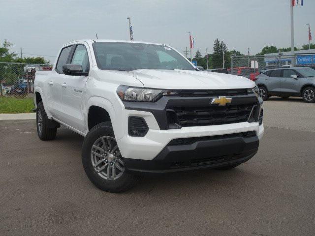 new 2024 Chevrolet Colorado car, priced at $37,717