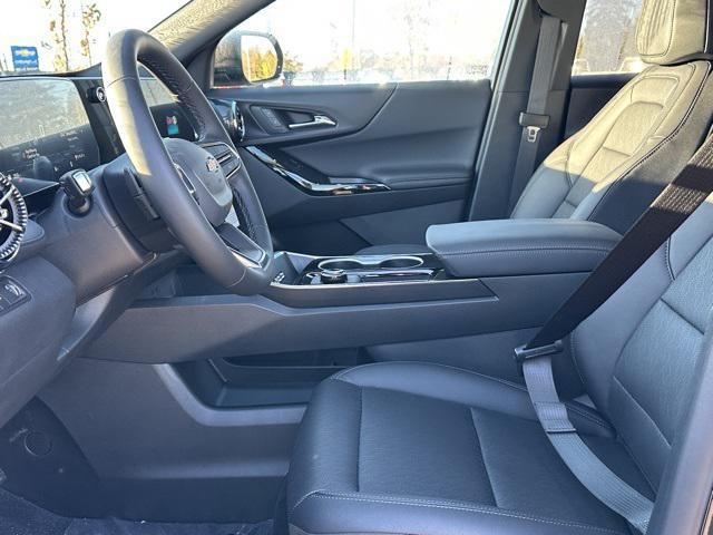 new 2026 Chevrolet Equinox car, priced at $29,670