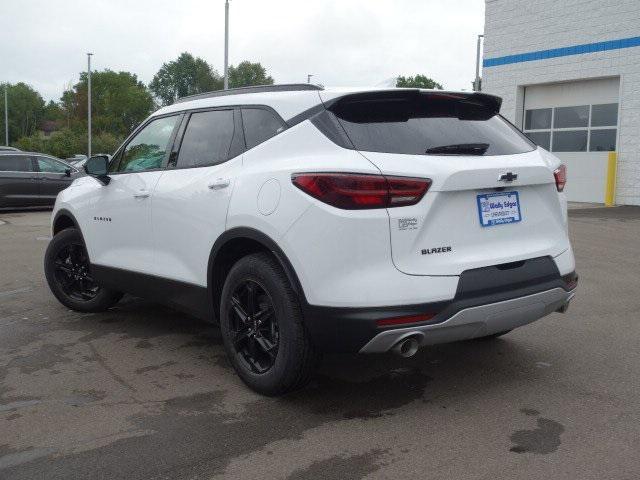 new 2025 Chevrolet Blazer car, priced at $37,090