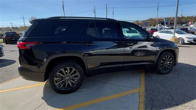 used 2023 Chevrolet Traverse car, priced at $38,449