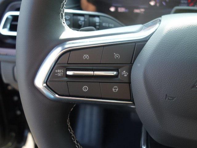 new 2025 Chevrolet Traverse car, priced at $50,672