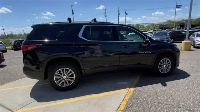 used 2022 Chevrolet Traverse car, priced at $31,390