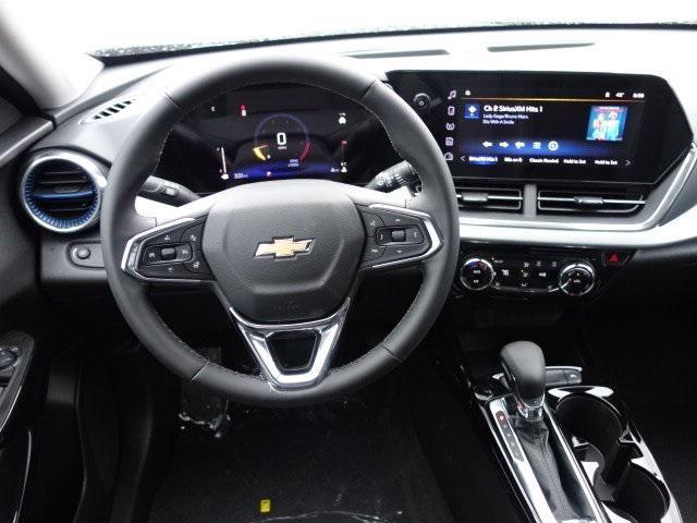 new 2025 Chevrolet Trax car, priced at $23,122