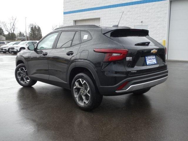 new 2025 Chevrolet Trax car, priced at $23,122