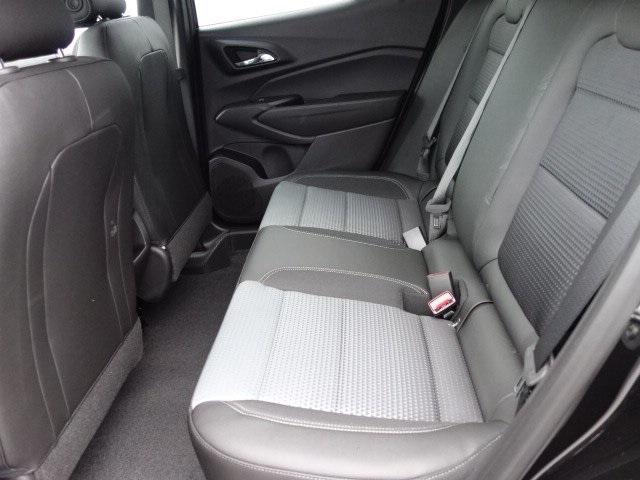 new 2025 Chevrolet Trax car, priced at $23,122