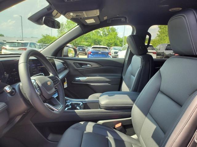 new 2025 Chevrolet Traverse car, priced at $42,144