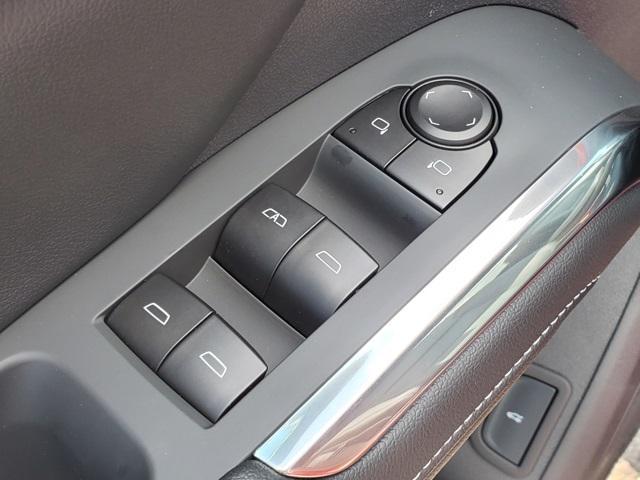 new 2025 Chevrolet Traverse car, priced at $42,144