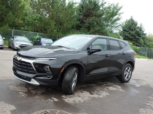 new 2025 Chevrolet Blazer car, priced at $38,995