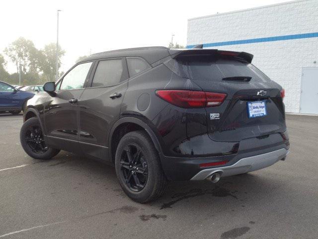 new 2025 Chevrolet Blazer car, priced at $37,090