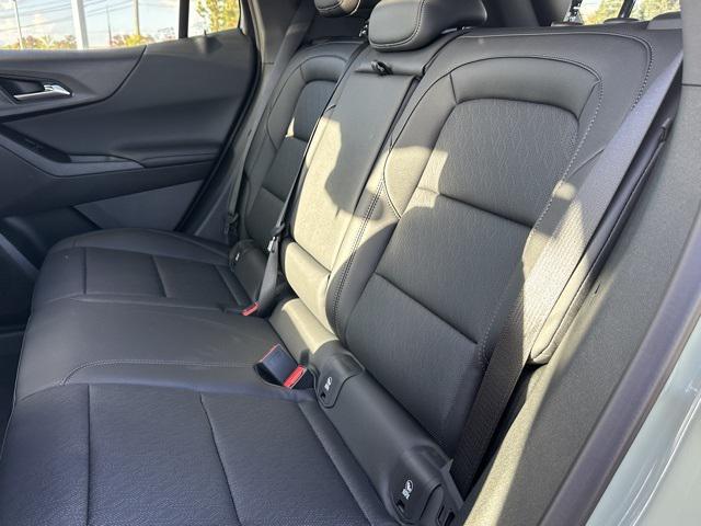 new 2026 Chevrolet Equinox car, priced at $31,108