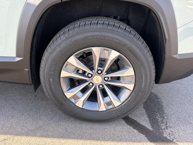 new 2026 Chevrolet Equinox car, priced at $31,108