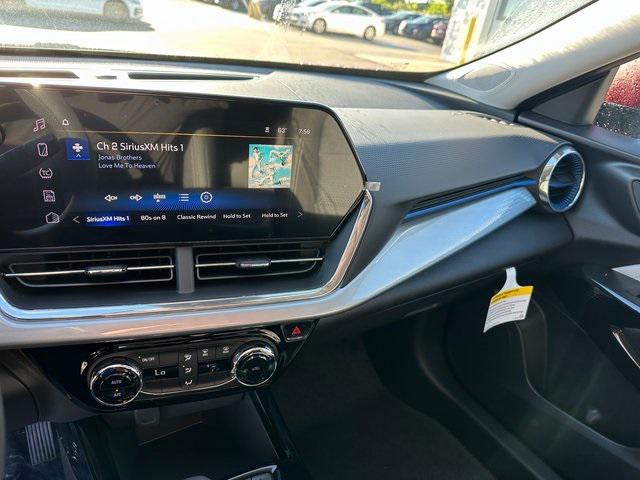 new 2025 Chevrolet Trax car, priced at $22,702