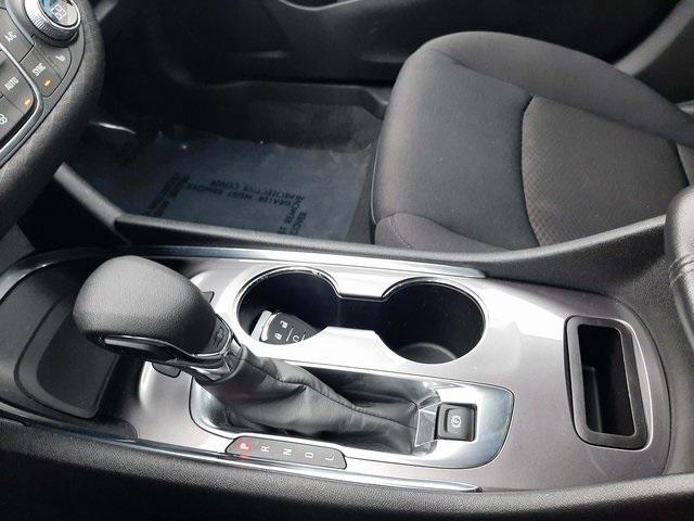 used 2022 Chevrolet Malibu car, priced at $17,984