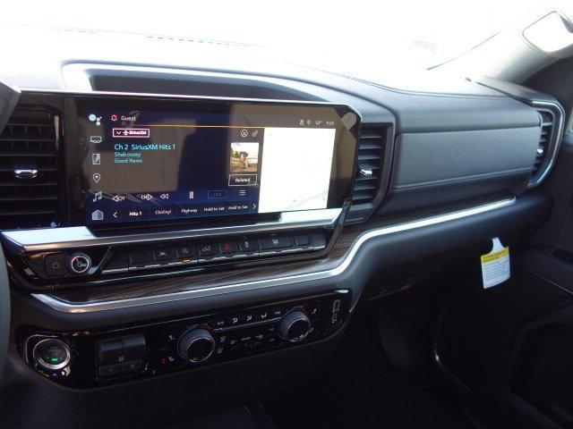 new 2025 Chevrolet Silverado 1500 car, priced at $43,060