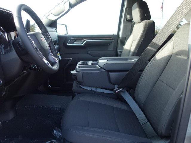 new 2025 Chevrolet Silverado 1500 car, priced at $43,060